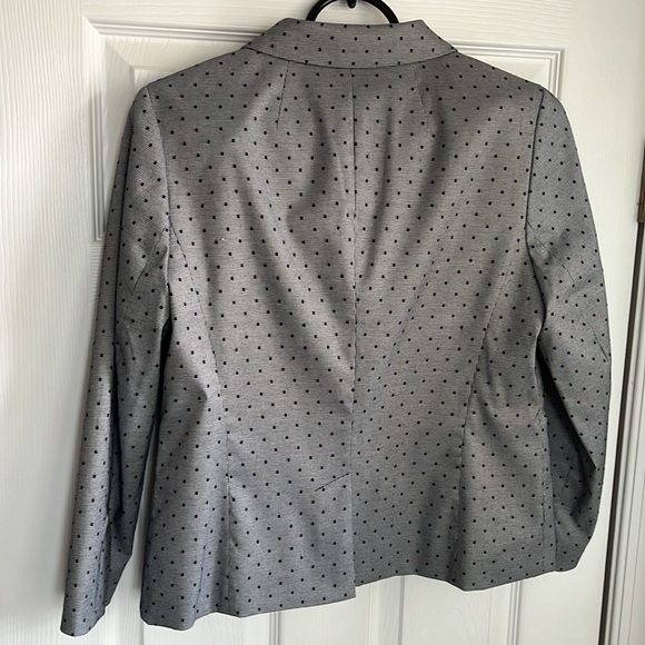 NWT Talbots blazer sz 2 dark navy (almost black) with 3/4 length sleeves - Picture 2 of 8